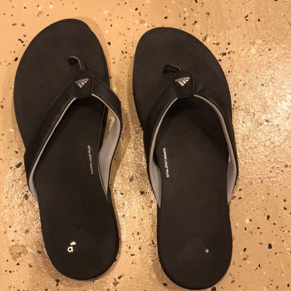 adidas supercloud plus flip flops